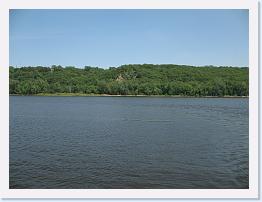 June - MN - River Boat - (54) * 3648 x 2736 * (2.66MB)